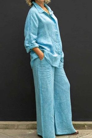 Commuting style shirt top trouser leg pants suit