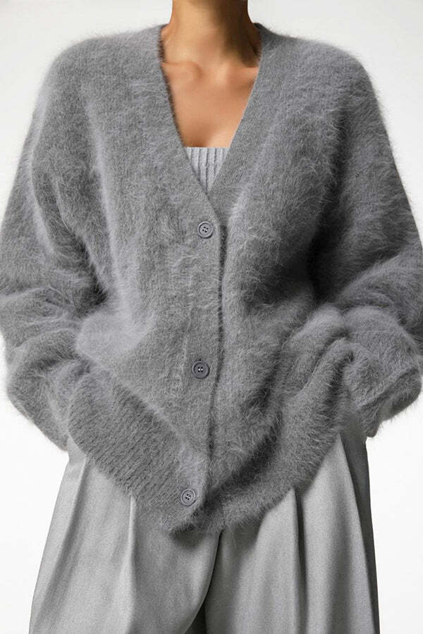 Solid Color Loose V-neck Long-sleeved Lazy Knitted Cardigan - Image 8