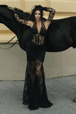 Taylor Lace Maxi Dress