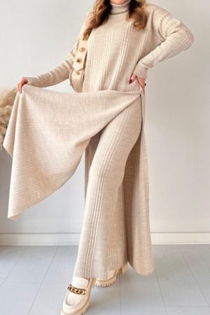 Chic extended length slit knitted two-piece set